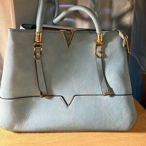 Stunning blue purse.